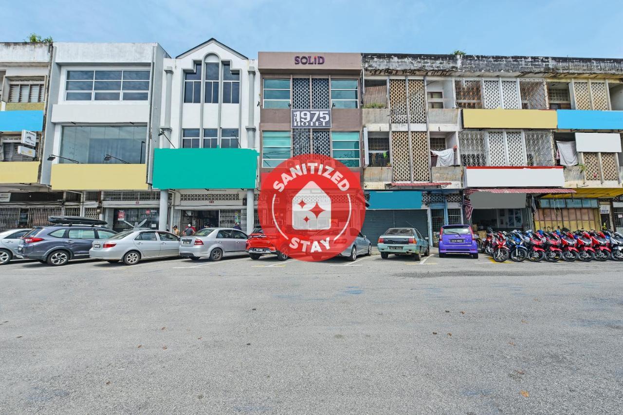 Oyo 90662 The 1975 Hotel Empire Kuantan Exterior photo